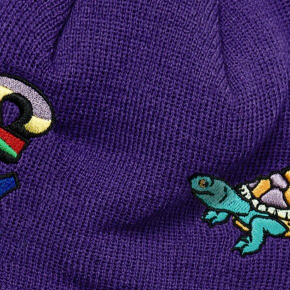 Palace Skateboards New Era Jesus Beanie Purple FW22 Embroidered Turtle Acrylic - Picture 3 of 3